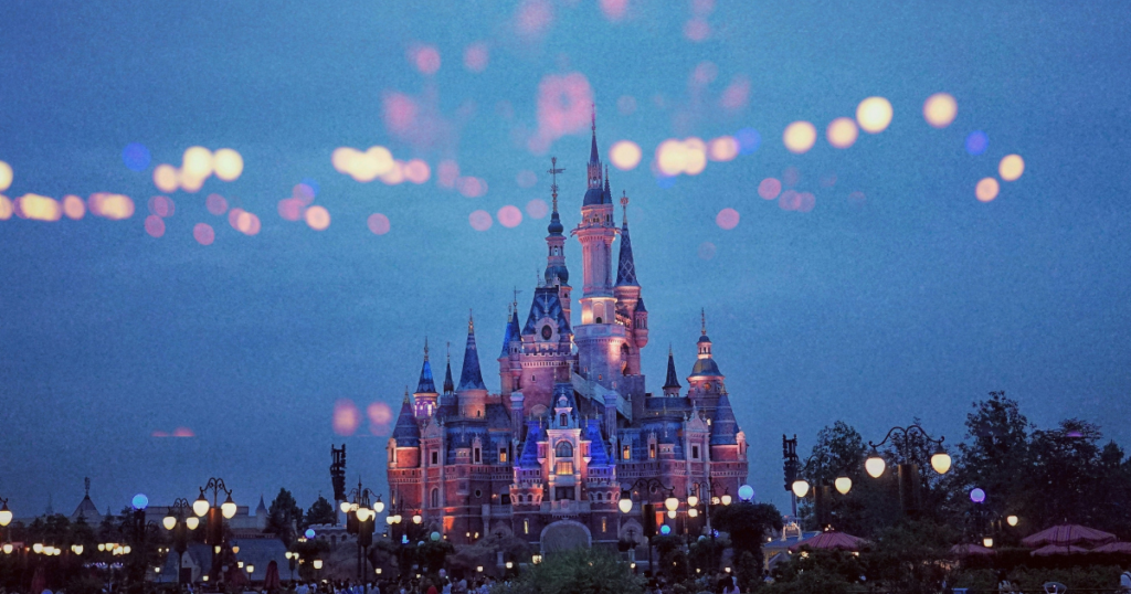 How much does a Disney World trip cost for a family in 2026?