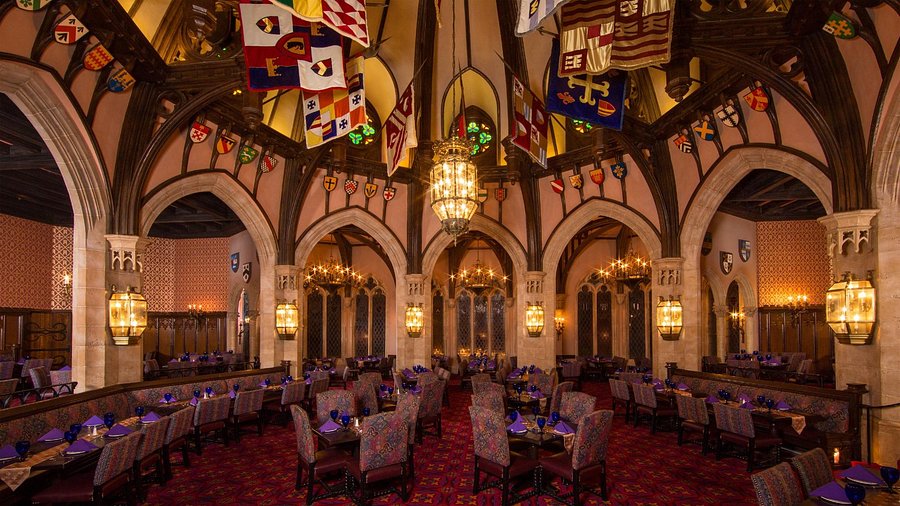 Cinderella’s Royal Table Review
